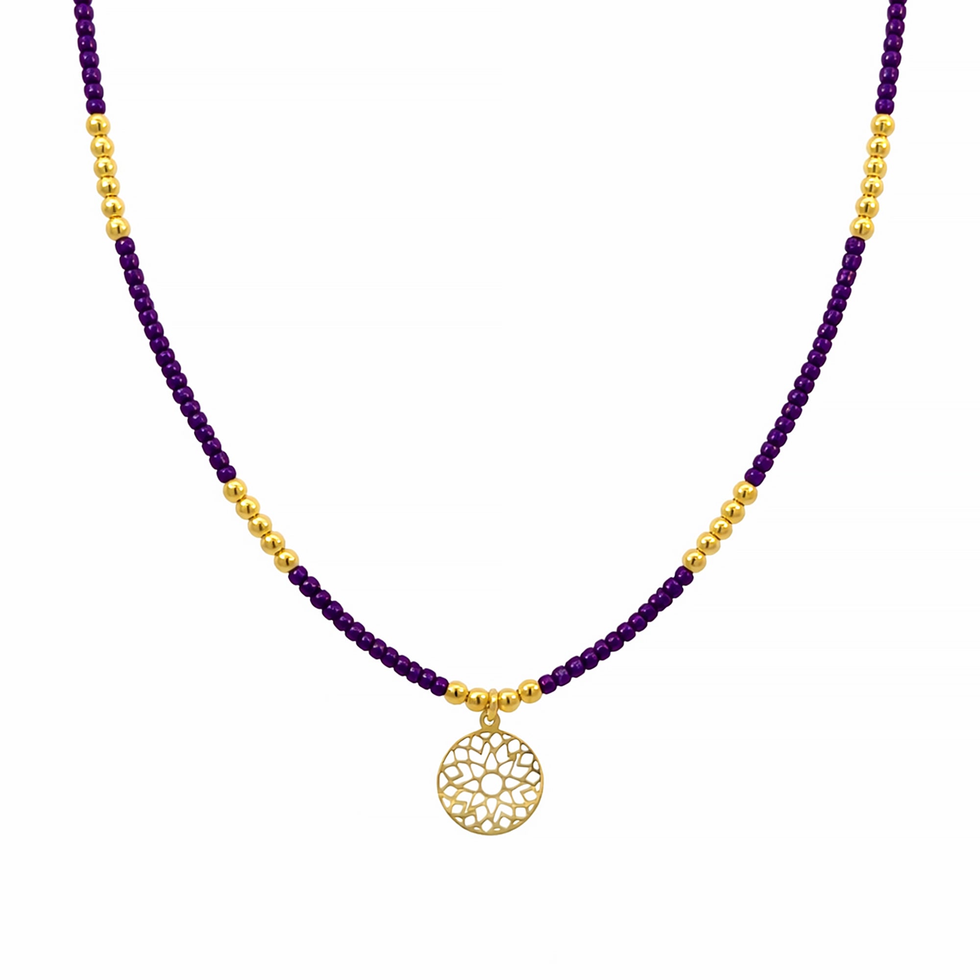 Ketting met paarse kralen en bedel